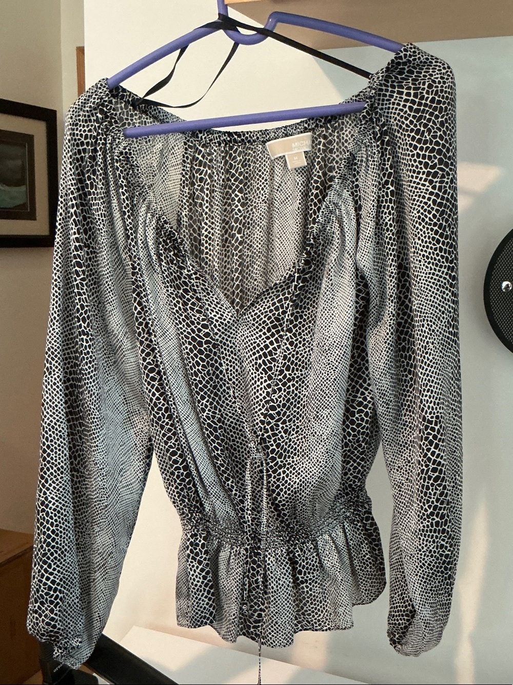 MICHAEL KORS Black and White Animal Print Peplum Top